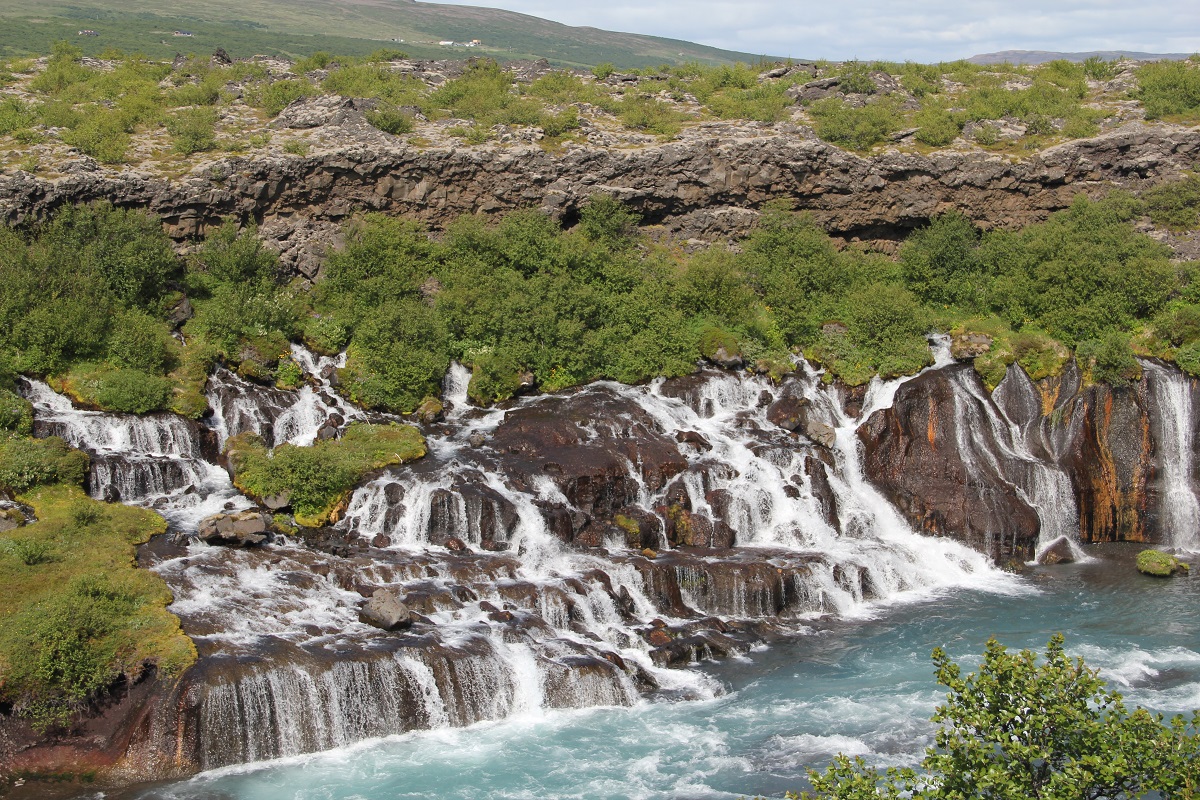 hraunfossar.jpg