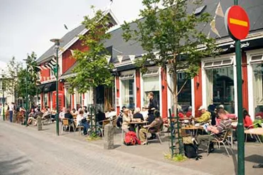 reykjavík street life 1.jpg