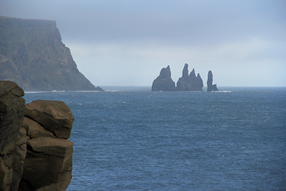 Reynisdrangar_winter.JPG