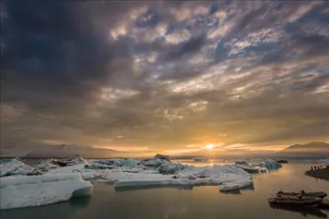 Jokulsarlon_evening.jpg