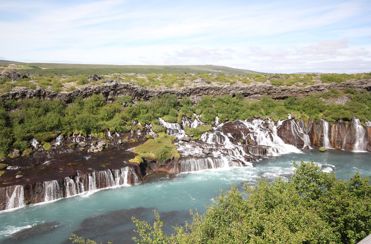 Hraunfossar Summer2015.jpg