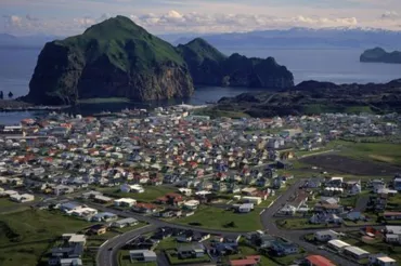 westmanislands.JPG