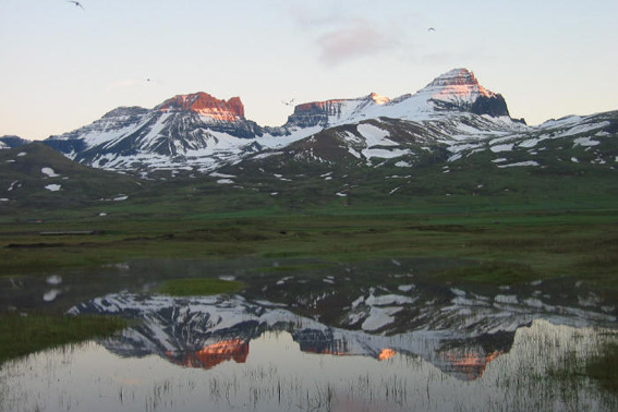 Dyrfjoll Mirror.jpg