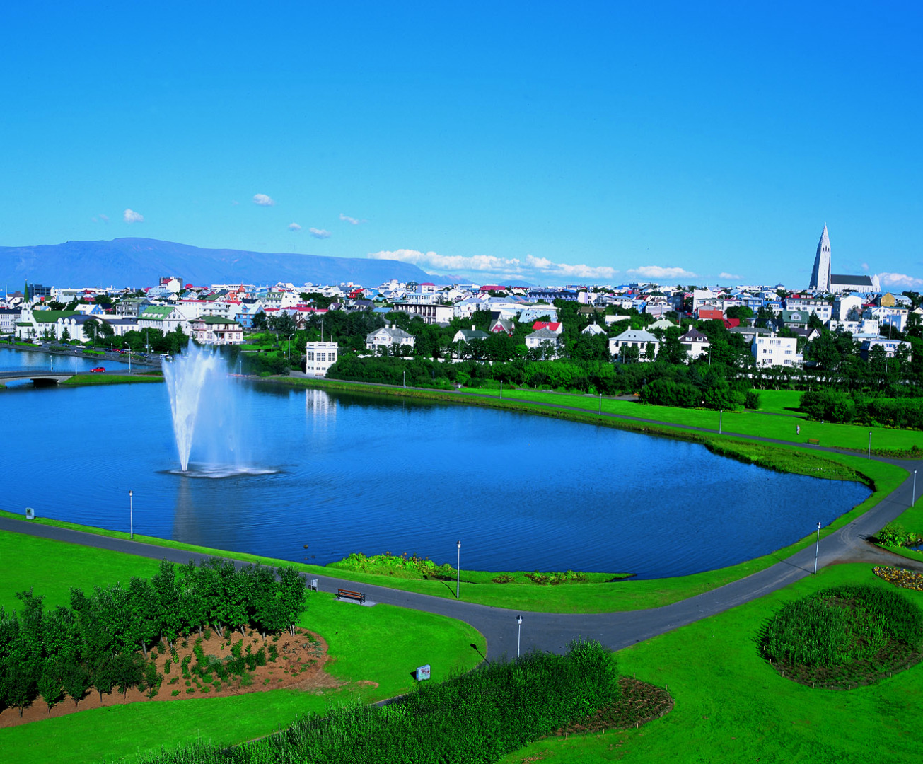 Reykjavik overview pond.jpg