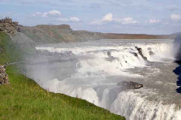 Golden%20Circle%20-%20Gullfoss%20waterfall.jpg
