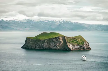 Westman Islands 3.jpg